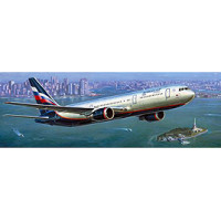 Пасс. авиалайнер "Боинг 767-300"