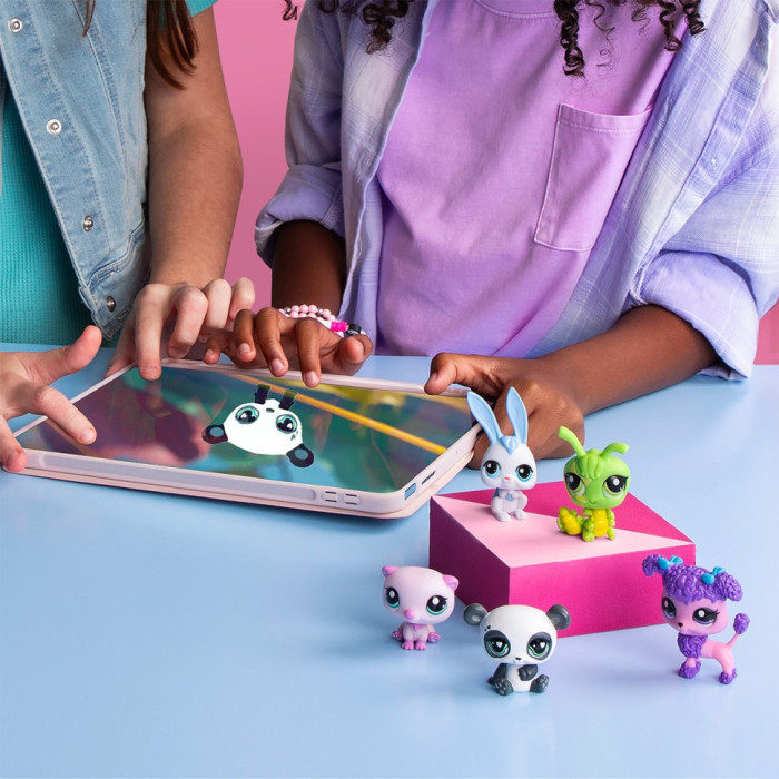 Игровая фигурка-сюрприз "Любимцы" Littlest Pet Shop 00500 в ассортименте