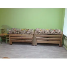 Ліжко дитяче 4-х ярусне дерев'яне розсувне
