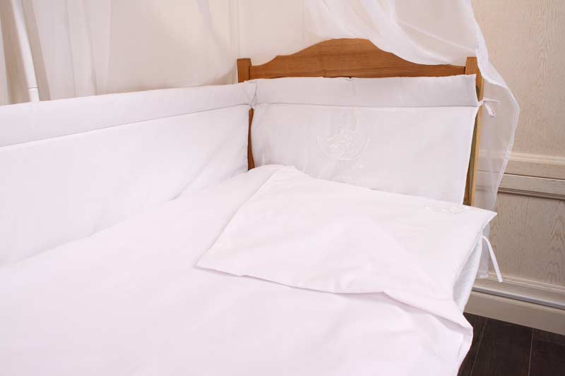 Ограждение защитное в кроватку с вышивкой синтепон, бязь набивная
