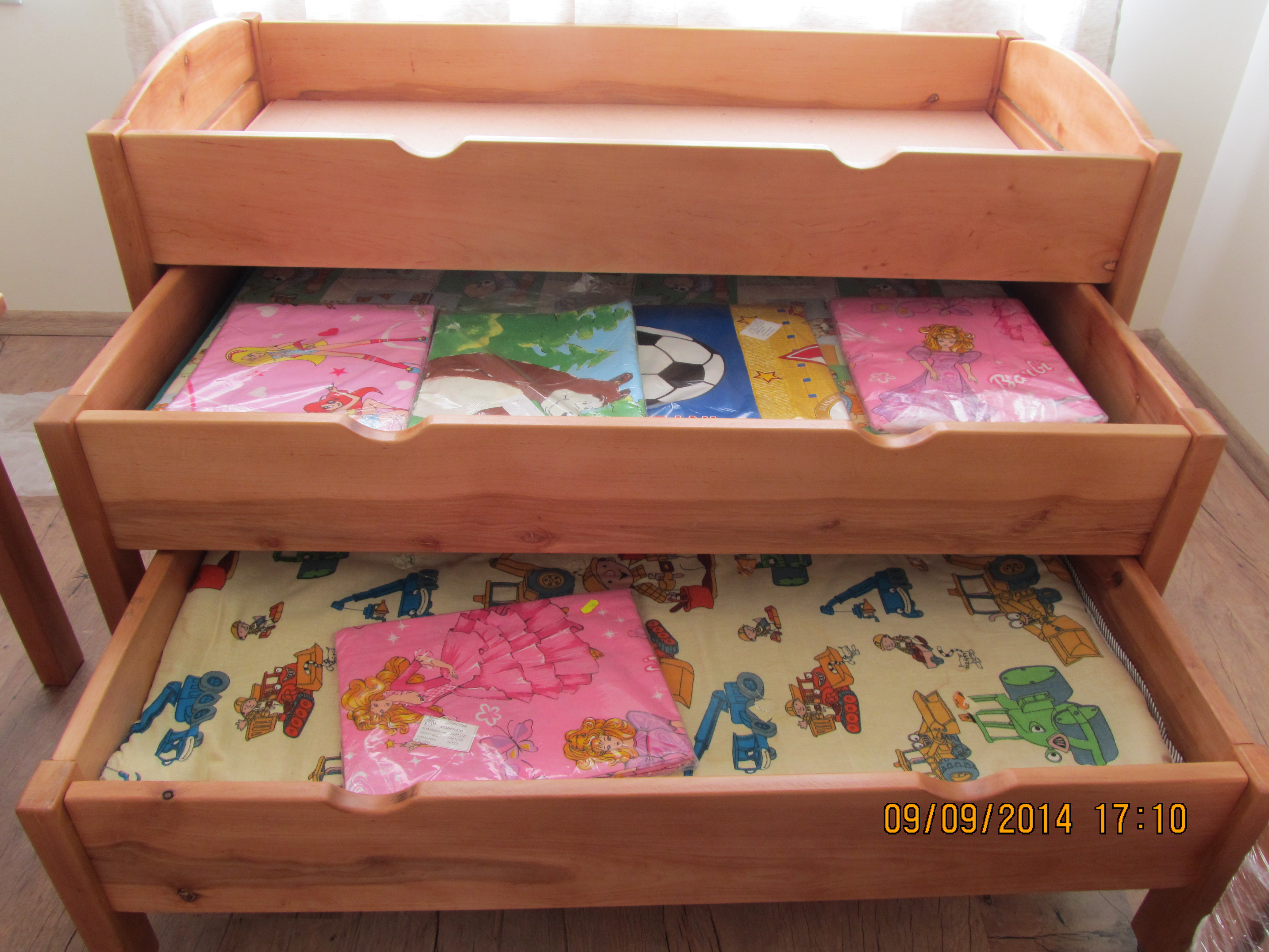 Кровать детская 2-х ярусная раздвижная деревянная с радиуснными спинками